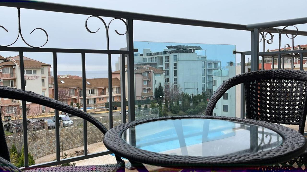 Sun Wave Apartment Presige Sveti Vlas Esterno foto